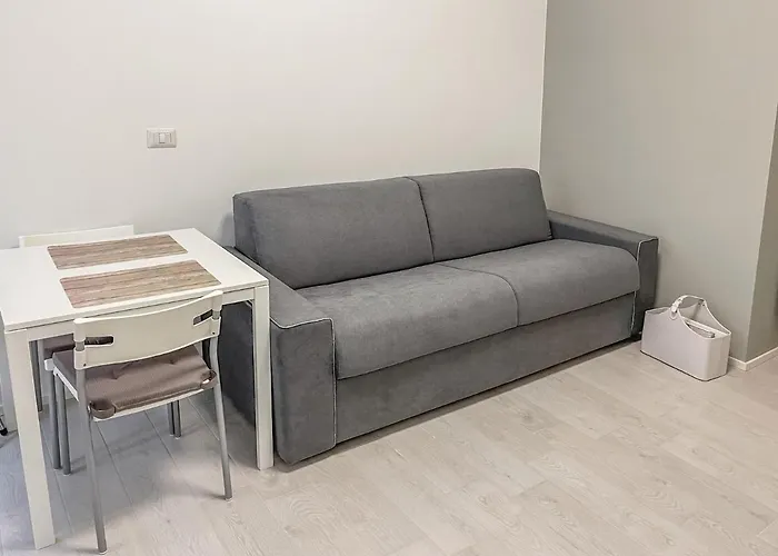 Brera Moscova White * 밀라노